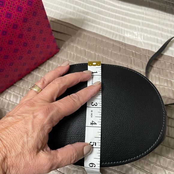 EUC Burberry bucket crossbody with dust bag and original tissue and box. Black - Picture 8 of 16